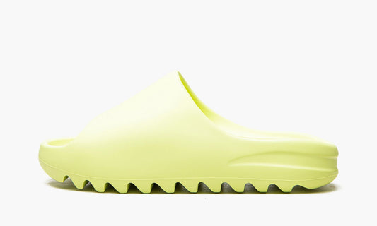 YEEZY SLIDE "Glow"